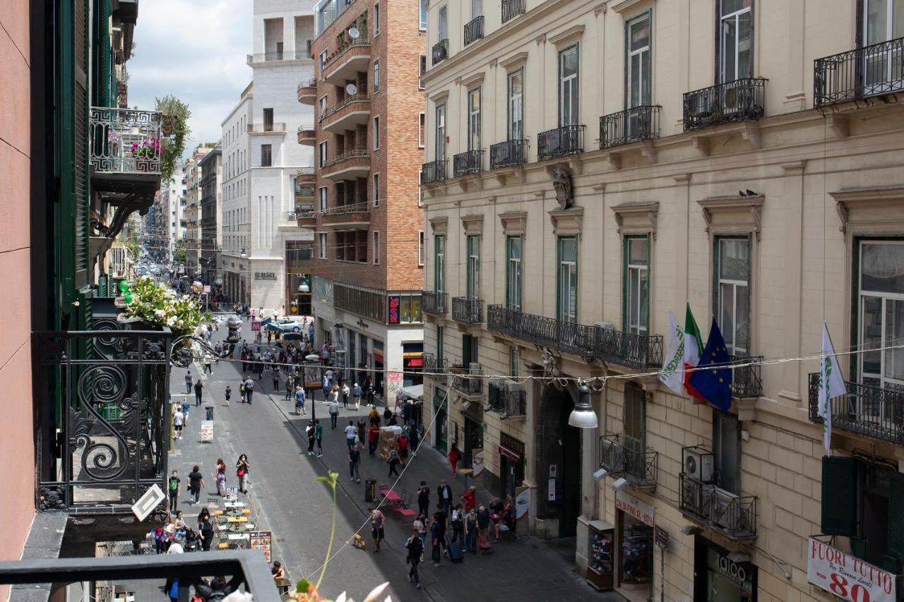 Hotel Lanfipe Palace Napoli Esterno foto